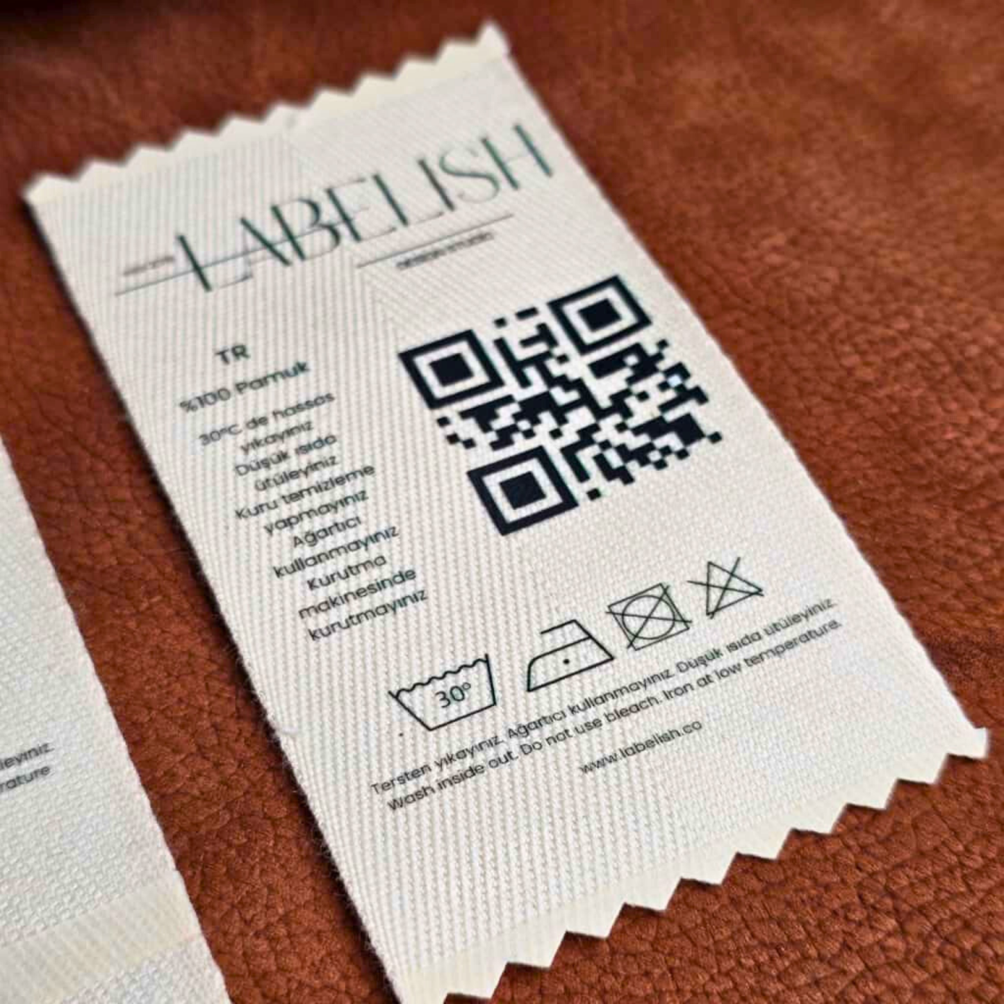 Özel Pamuk Etiket - Logo, Bakım Talimatı ve QR Kod