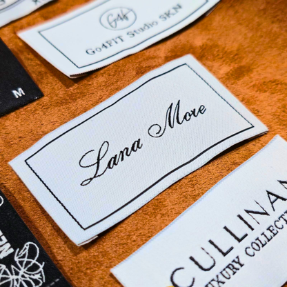 Dokuma Etiket – Siyah & Beyaz